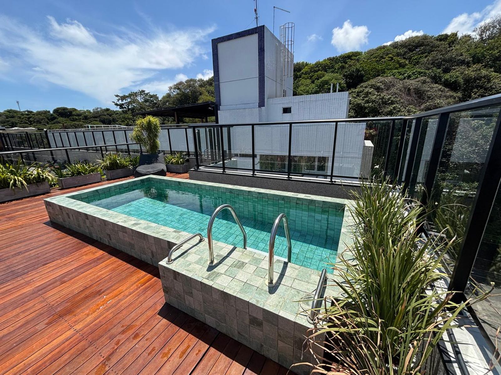 Piscina rooftop — Flat Cabo Branco João Pessoa